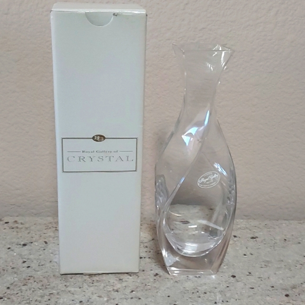 Vintage- Royal Gallery of Crystal NRW Crystal Bud Vase